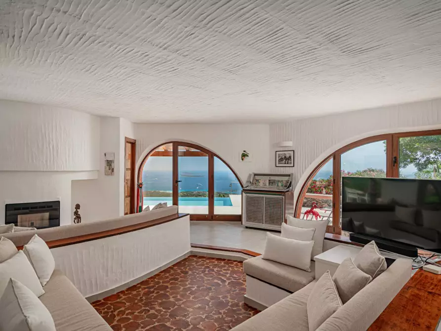 Immagine 9 di Villa in vendita  in San Pantaleo Costa Smeralda a Aggius