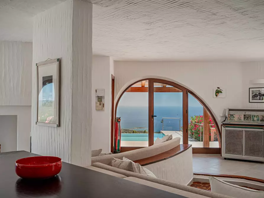Immagine 12 di Villa in vendita  in San Pantaleo Costa Smeralda a Aggius