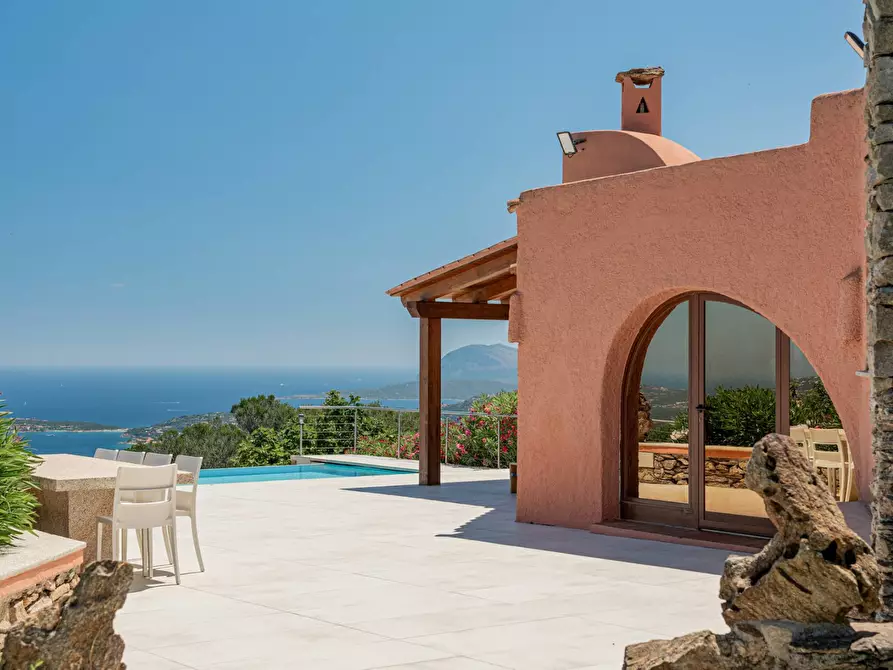 Immagine 28 di Villa in vendita  in San Pantaleo Costa Smeralda a Aggius