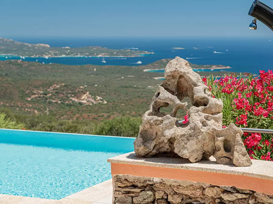 Immagine 30 di Villa in vendita  in San Pantaleo Costa Smeralda a Aggius