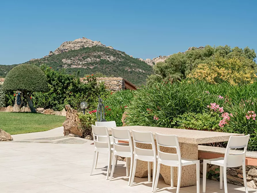 Immagine 33 di Villa in vendita  in San Pantaleo Costa Smeralda a Aggius