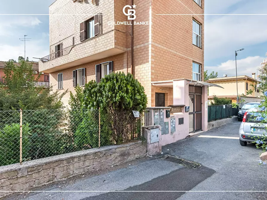 appartamento in vendita a Roma in zona Primavalle