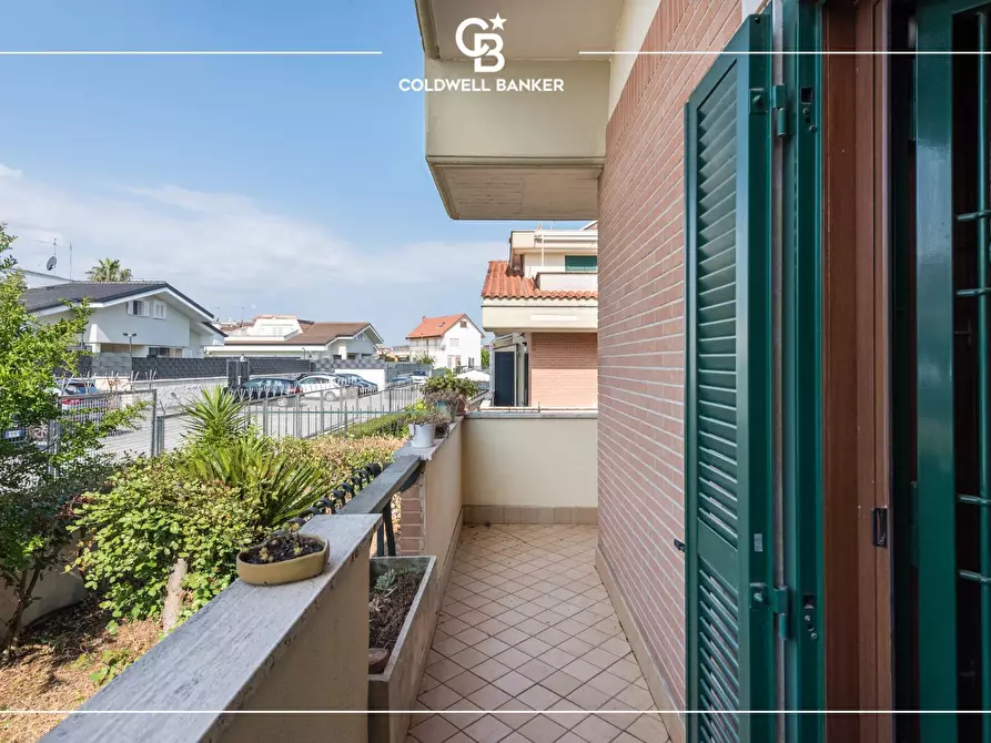 Immagine 40 di Villa in vendita  in Via dell'Acqua Acetosa 32/34 a Ciampino