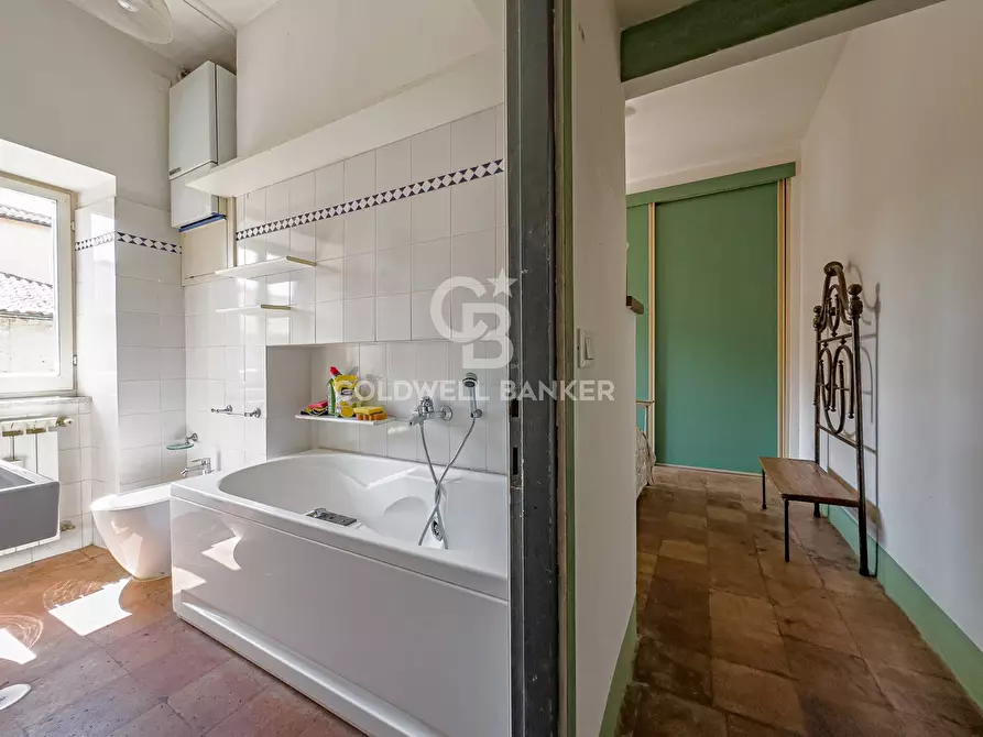 Immagine 33 di Appartamento in vendita  in Via San Filippo Neri 10 a Bracciano