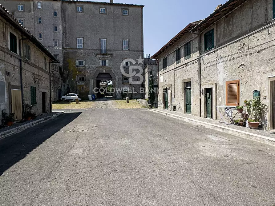 Immagine 45 di Appartamento in vendita  in Via San Filippo Neri 10 a Bracciano