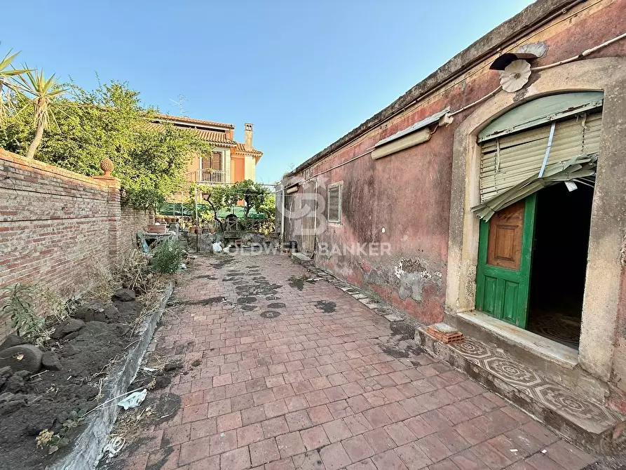 Immagine 11 di Casa indipendente in vendita  in via Sottotenente Barbagallo 57 a Misterbianco