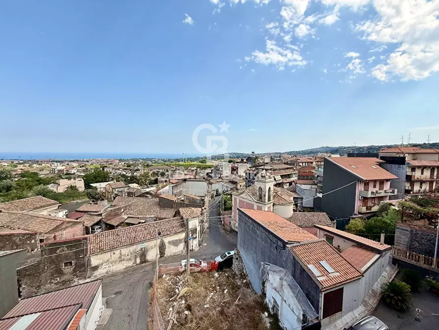 Immagine 11 di Appartamento in vendita  in via Ciminna 11 a Aci Catena