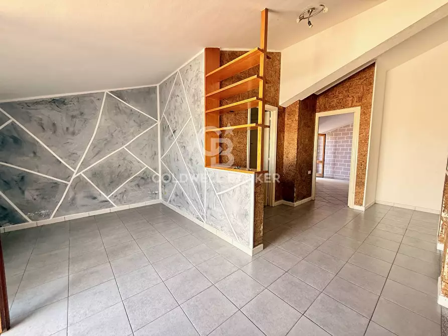 Immagine 14 di Appartamento in vendita  in via Ciminna 11 a Aci Catena