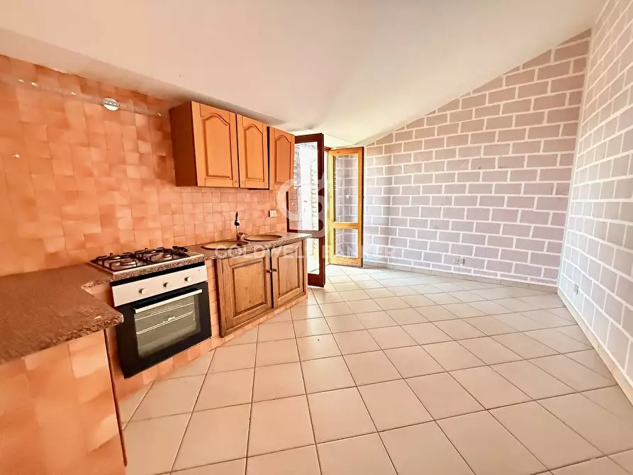 Immagine 17 di Appartamento in vendita  in via Ciminna 11 a Aci Catena