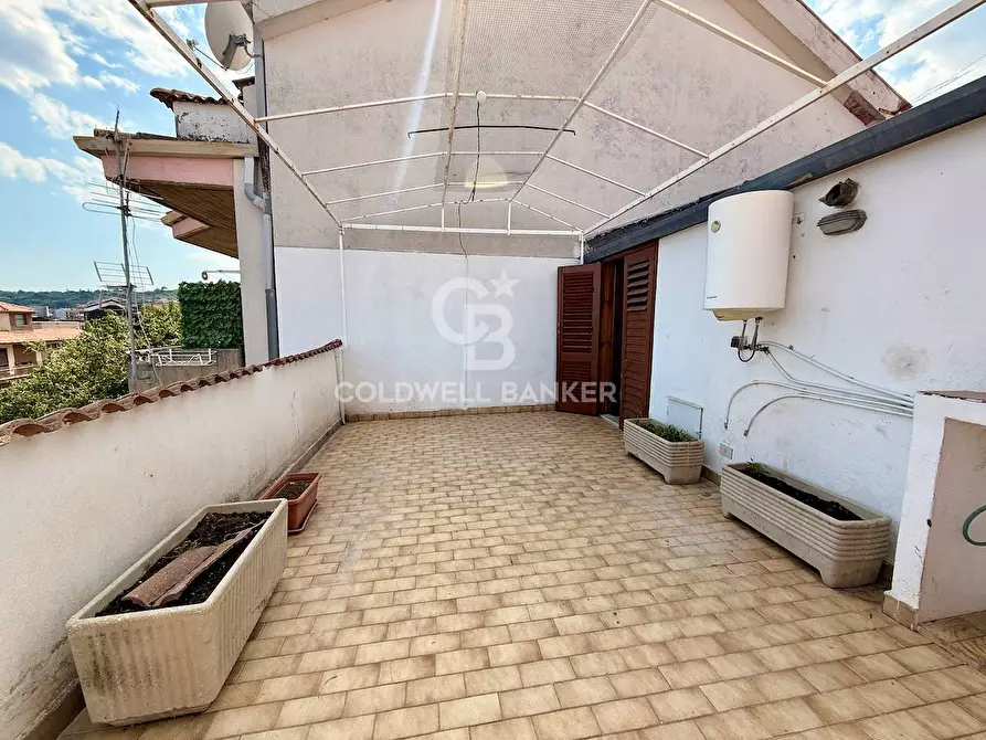 Immagine 28 di Appartamento in vendita  in via Ciminna 11 a Aci Catena