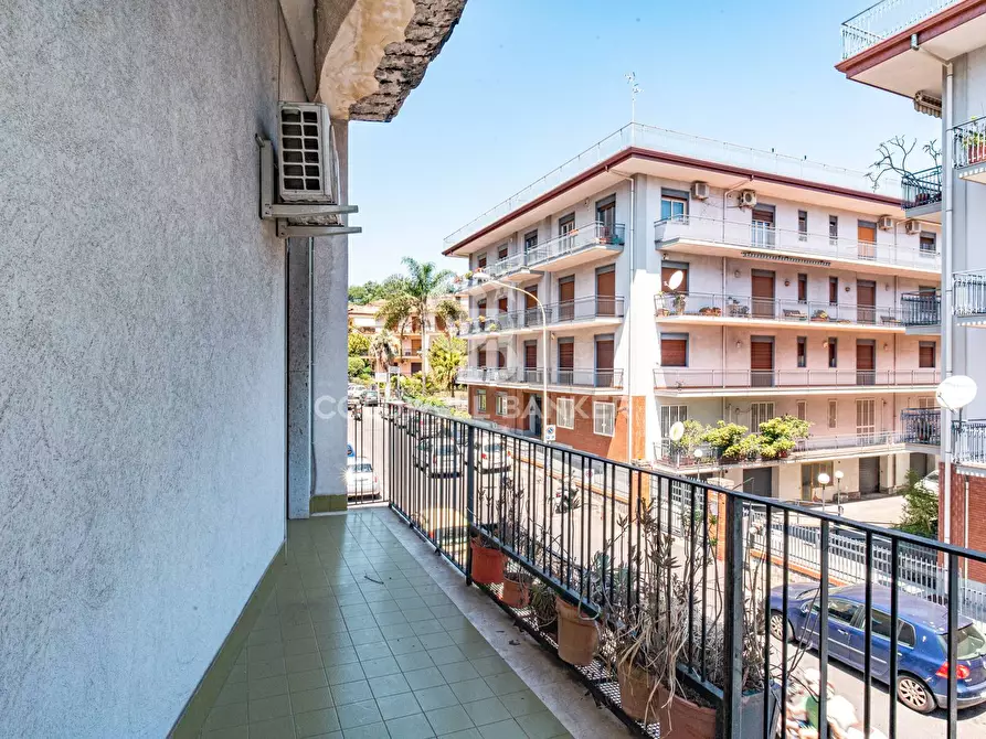 Immagine 5 di Appartamento in vendita  in via piemonte 117 a Acireale