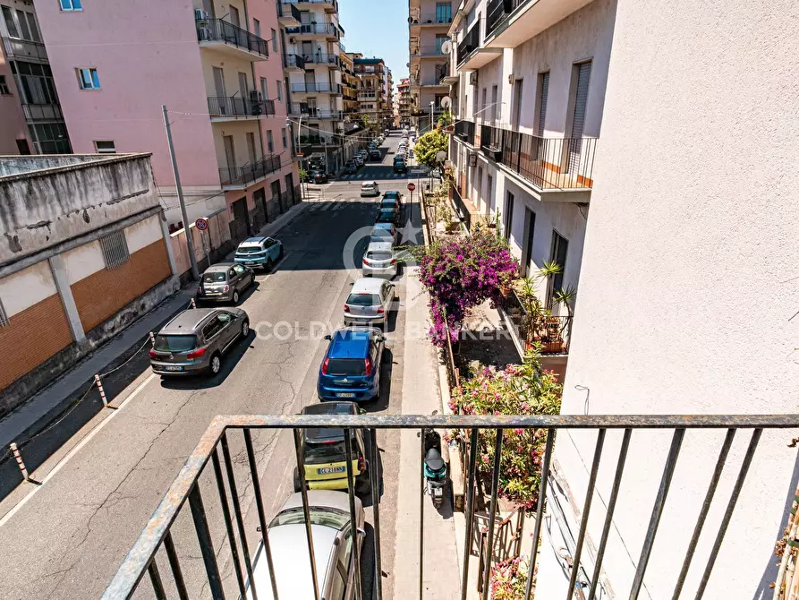 Immagine 7 di Appartamento in vendita  in via piemonte 117 a Acireale