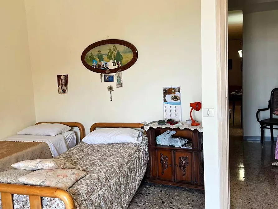 Immagine 15 di Appartamento in vendita  in via degli incisori a Torre Del Greco