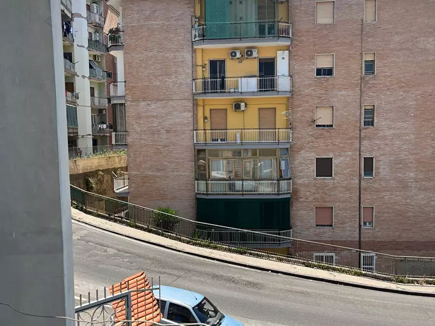 Immagine 4 di Appartamento in vendita  in via degli incisori a Torre Del Greco