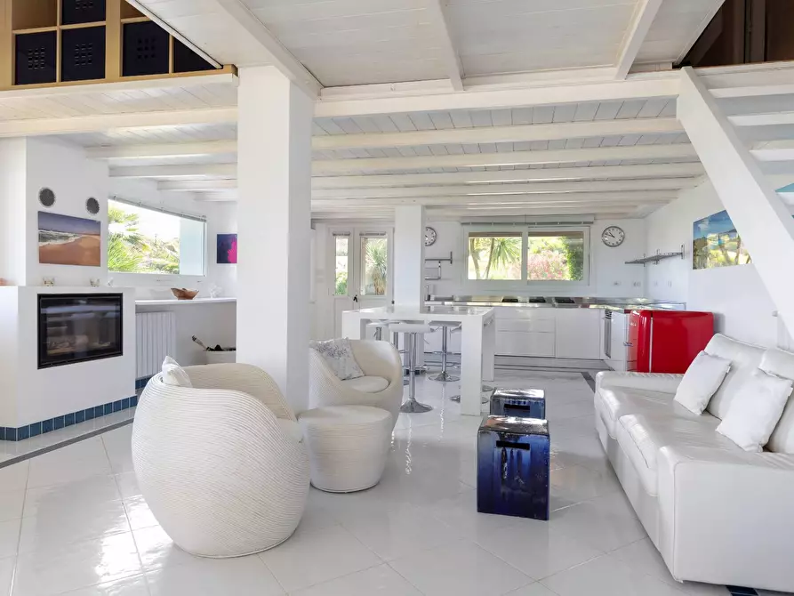 Immagine 12 di Villa in vendita  in punta tramontana a Castelsardo