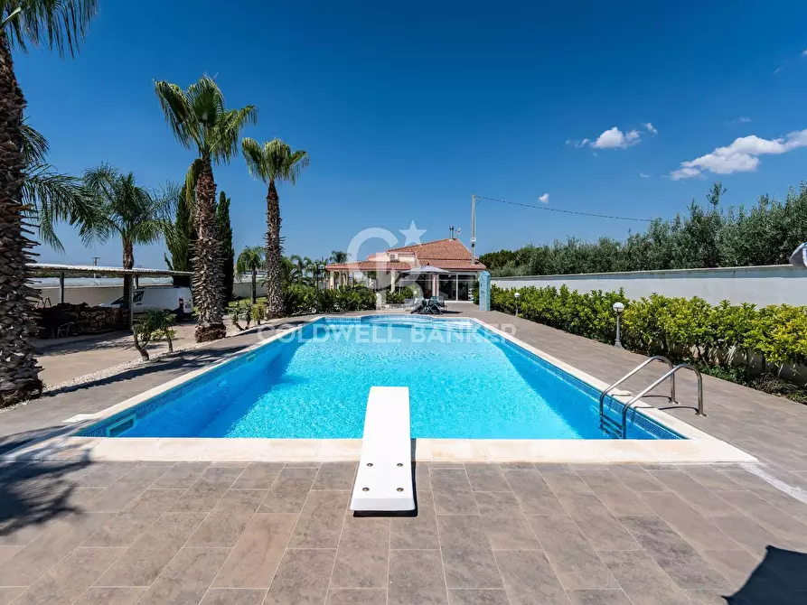 Immagine 1 di Villa in vendita  in Via Lancia 107 a Mazzarrone