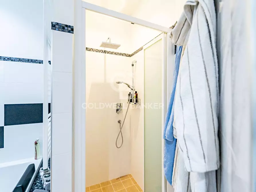 Immagine 21 di Villa in vendita  in Via Lancia 107 a Mazzarrone