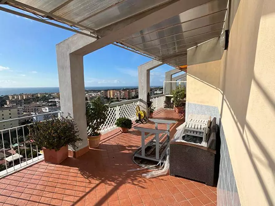 Immagine 3 di Attico in vendita  in CORSO UMBERTO I a Torre Annunziata