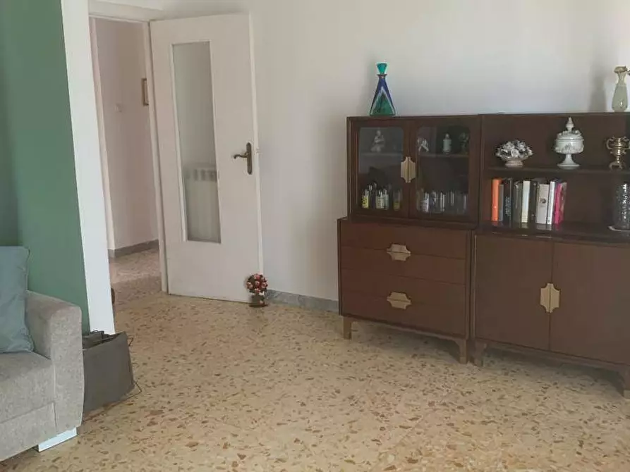 Immagine 21 di Attico in vendita  in CORSO UMBERTO I a Torre Annunziata