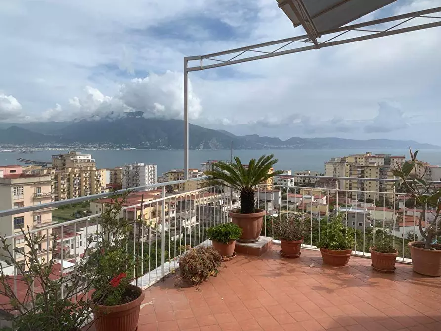 Immagine 5 di Attico in vendita  in CORSO UMBERTO I a Torre Annunziata