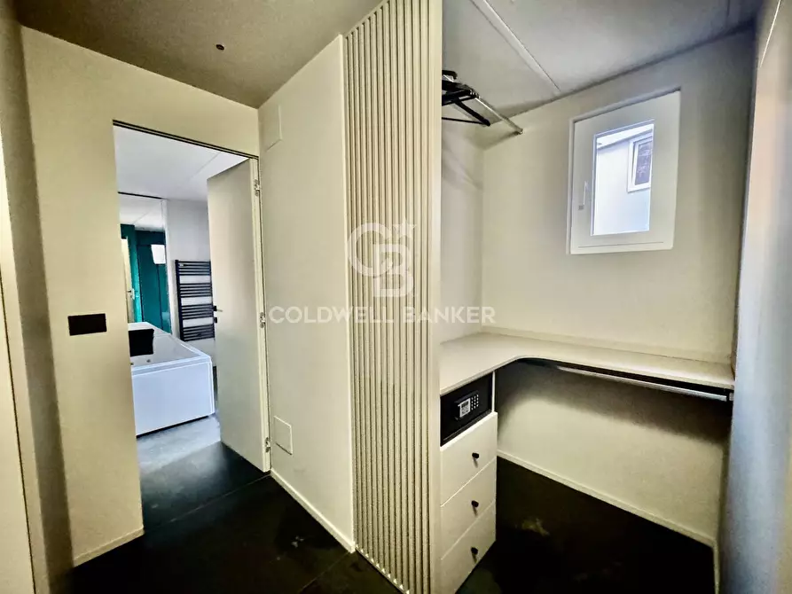 Immagine 9 di Appartamento in vendita  in Via Luigi Capuana 88 a Catania