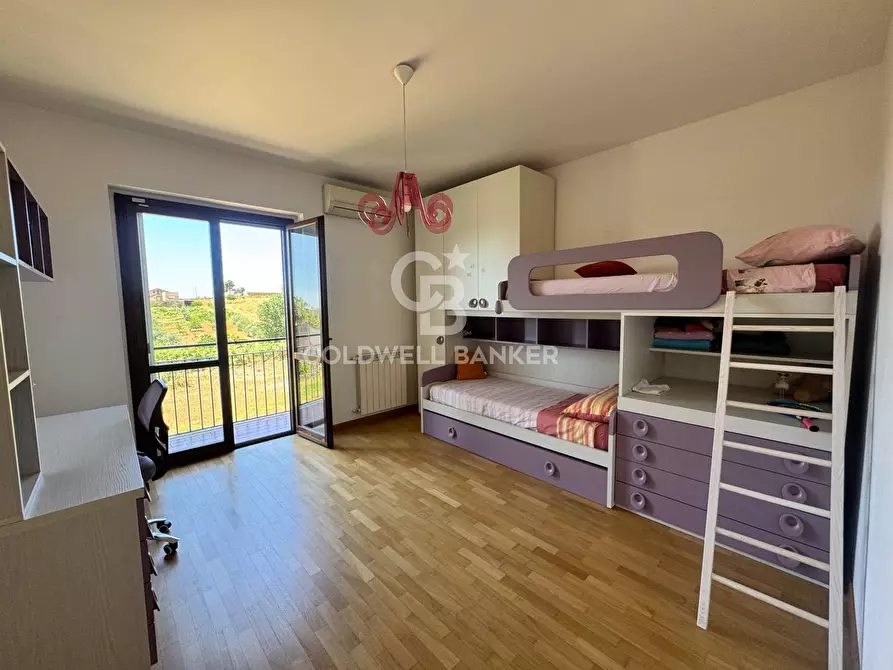 Immagine 10 di Villetta a schiera in vendita  in via carmelo caristia a Caltagirone