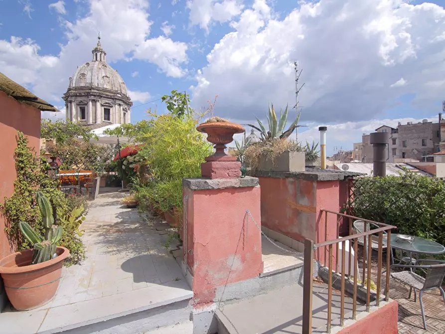 Immagine 5 di Attico in vendita  in vicolo de bovari a Roma