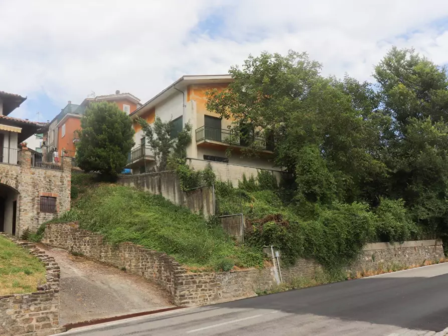 Immagine 17 di Villa in vendita  in via Donadei a Belvedere Langhe