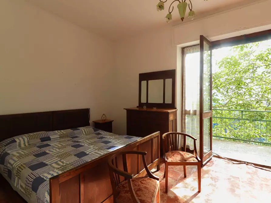 Immagine 16 di Villa in vendita  in via Donadei a Belvedere Langhe