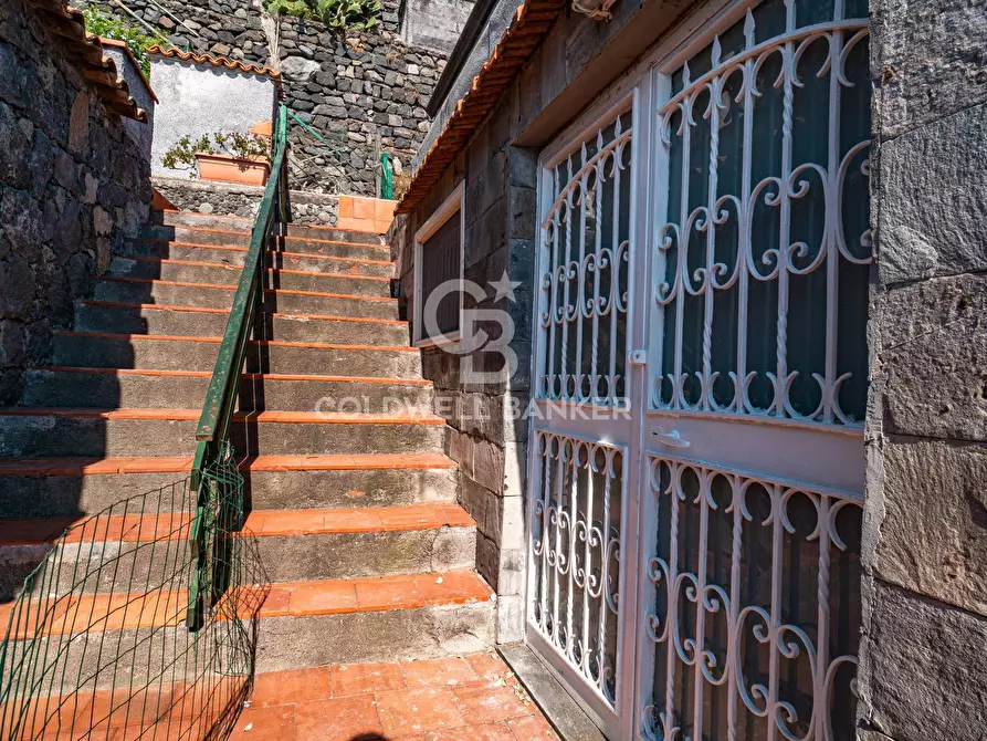 Immagine 25 di Villa in vendita  in Strada di Praiola Sesta snc a Riposto