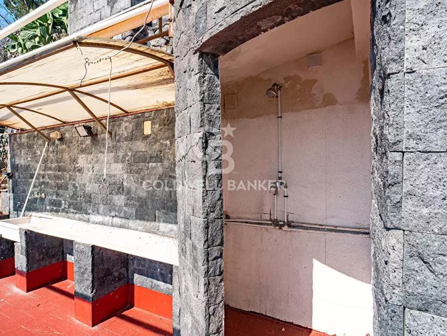 Immagine 33 di Villa in vendita  in Strada di Praiola Sesta snc a Riposto