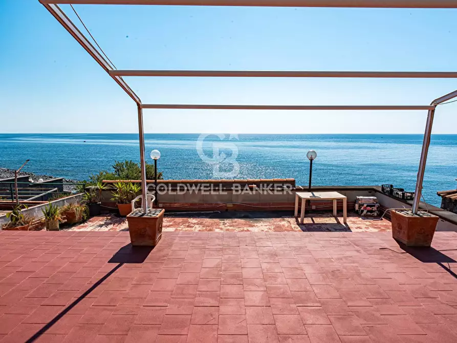 Immagine 4 di Villa in vendita  in Strada di Praiola Sesta snc a Riposto