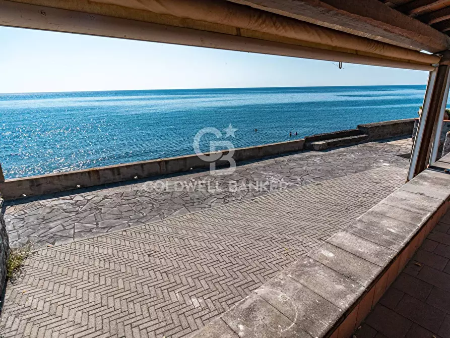 Immagine 43 di Villa in vendita  in Strada di Praiola Sesta snc a Riposto