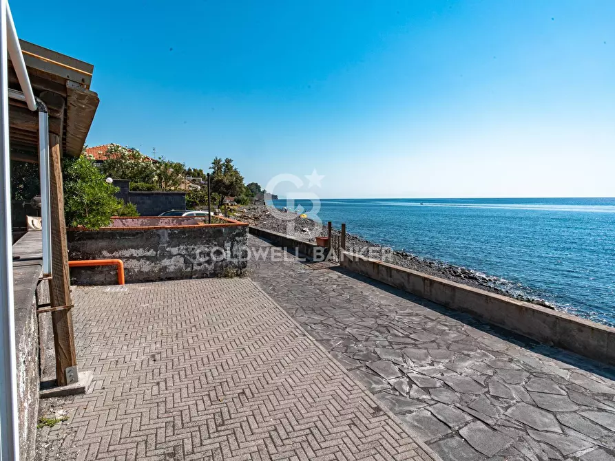 Immagine 44 di Villa in vendita  in Strada di Praiola Sesta snc a Riposto