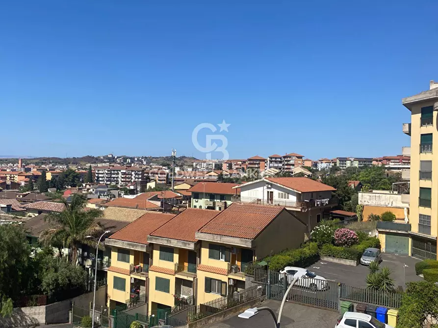 Immagine 25 di Appartamento in vendita  in Via Peppino Impastato 18 a Catania