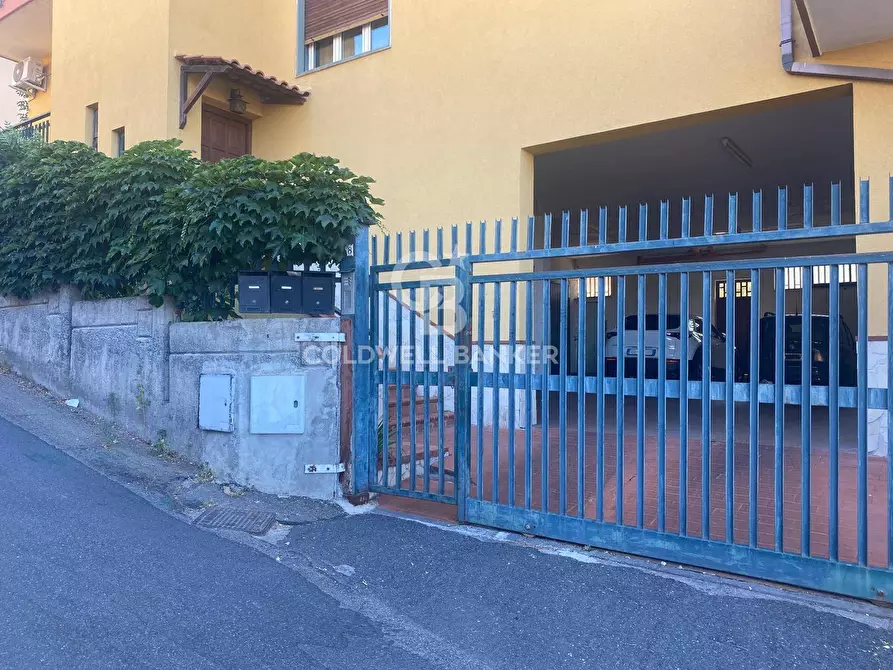 Immagine 3 di Appartamento in vendita  in Via Peppino Impastato 18 a Catania