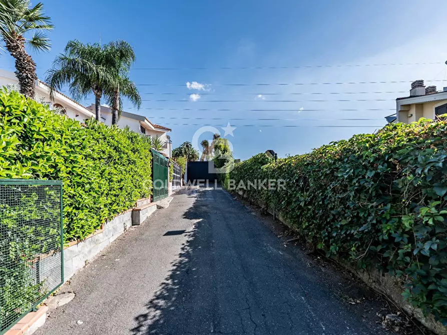 casa indipendente in vendita ad Aci Catena