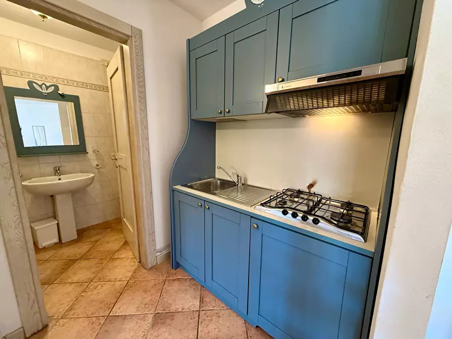 Immagine 7 di Appartamento in vendita  in residence smaralda a Olbia