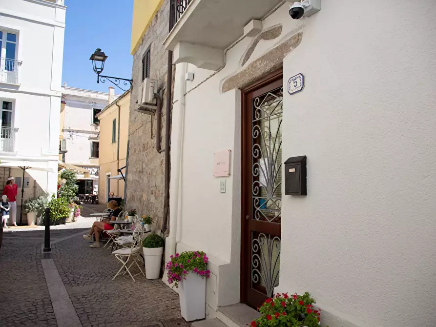 Immagine 3 di Villa in vendita  in Via Asproni 5 a Olbia