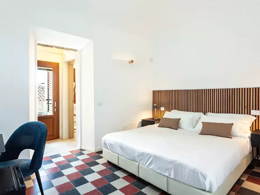 Immagine 13 di Villa in vendita  in Via Asproni 5 a Olbia