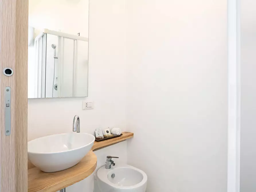 Immagine 17 di Villa in vendita  in Via Asproni 5 a Olbia