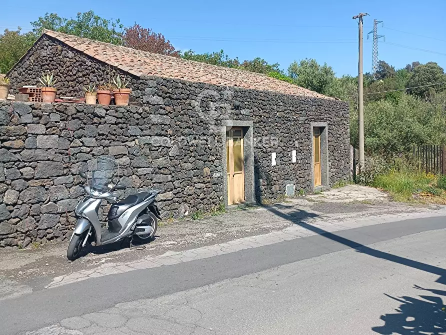 casa indipendente in vendita ad Acireale in zona Guardia