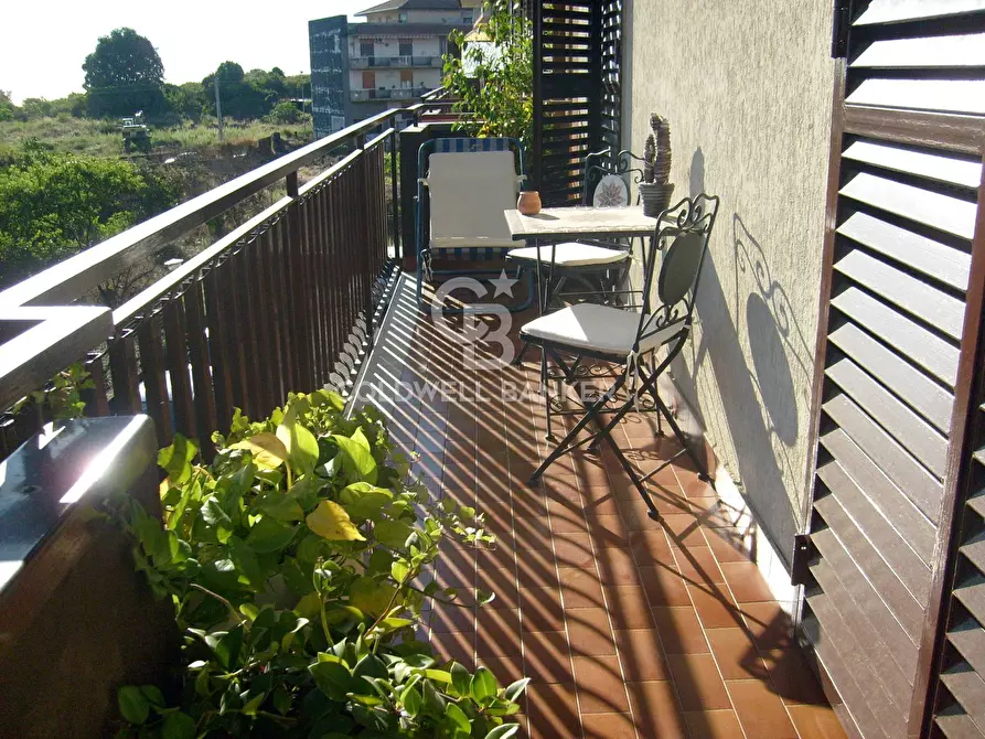 Immagine 10 di Appartamento in vendita  in Via Croce 100 a Aci Catena