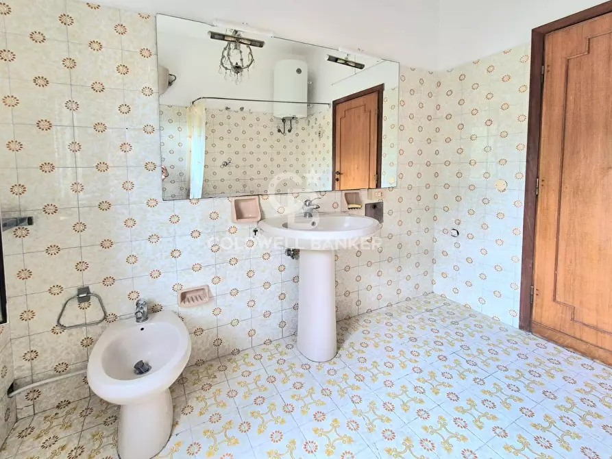 Immagine 14 di Appartamento in vendita  in Via Vincenzo Cardarelli 3 a Bassano In Teverina