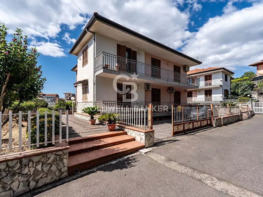 Immagine 10 di Appartamento in vendita  in via San Giovanni Santa Maria la Stella a Aci Sant'antonio