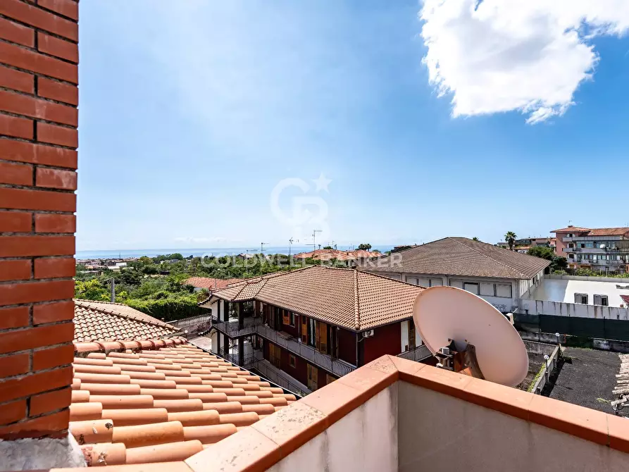 Immagine 41 di Appartamento in vendita  in via San Giovanni Santa Maria la Stella a Aci Sant'antonio