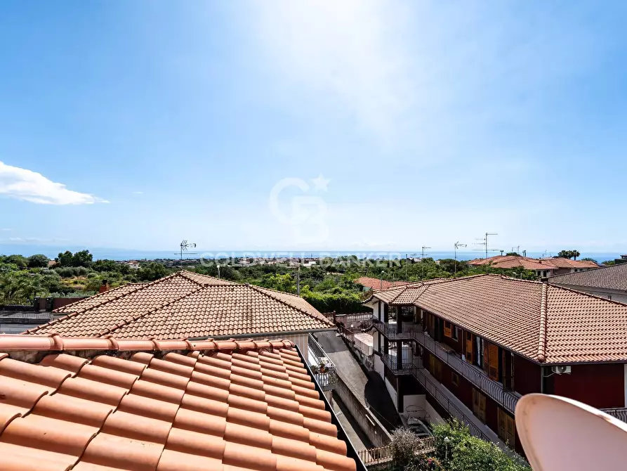 Immagine 42 di Appartamento in vendita  in via San Giovanni Santa Maria la Stella a Aci Sant'antonio