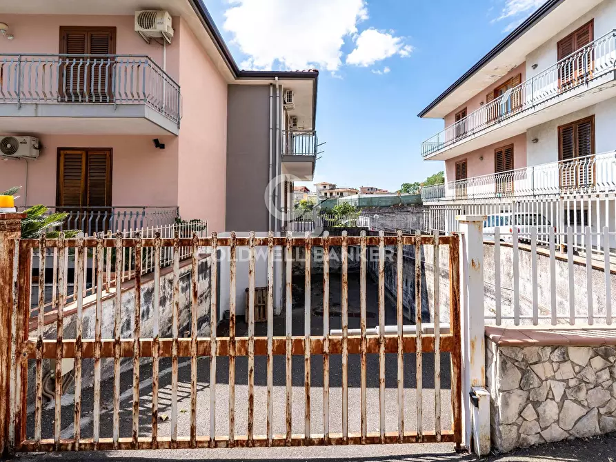 Immagine 46 di Appartamento in vendita  in via San Giovanni Santa Maria la Stella a Aci Sant'antonio