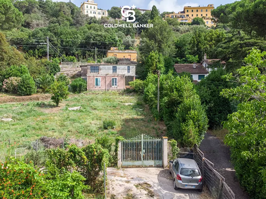 Immagine 6 di Villa in vendita  in Via Piano del Lago 7 a Castel Gandolfo