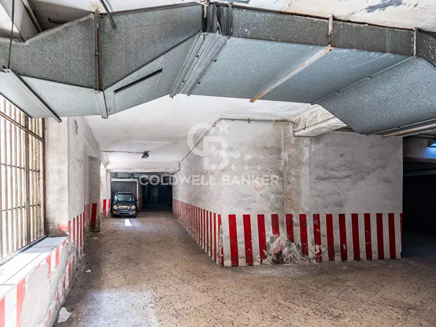 Immagine 9 di Box auto in vendita  in Corso Sicilia 58 a Acireale